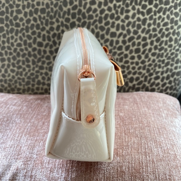 Genuine Ted Baker London Cosmetic Bag - Picture 3 of 4